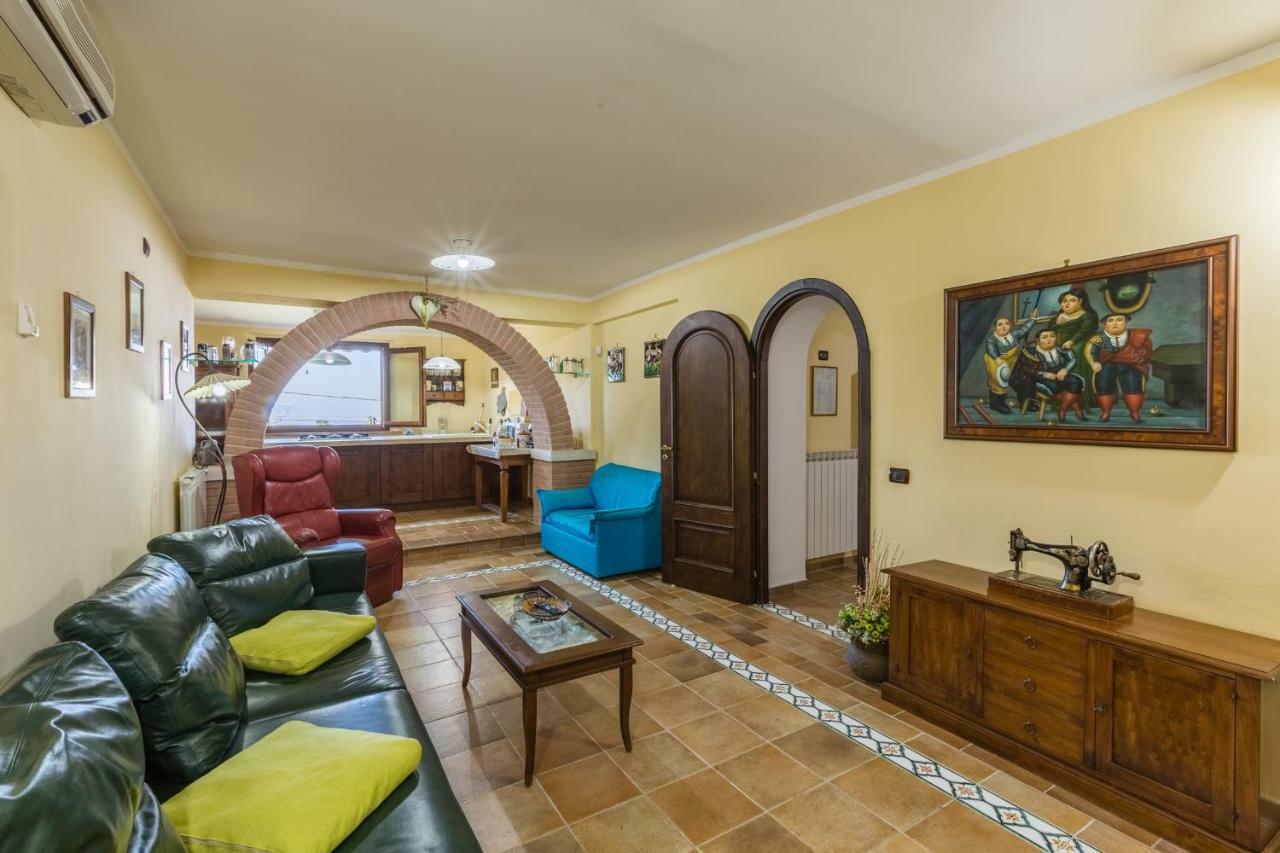 Villa La Casetta Sonnino Exterior photo